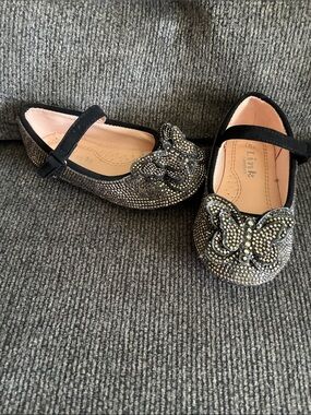Toddler Size 6 Black Sparkle Flats
